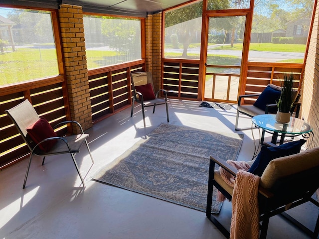 sunroom with a healthy amount of sunlight