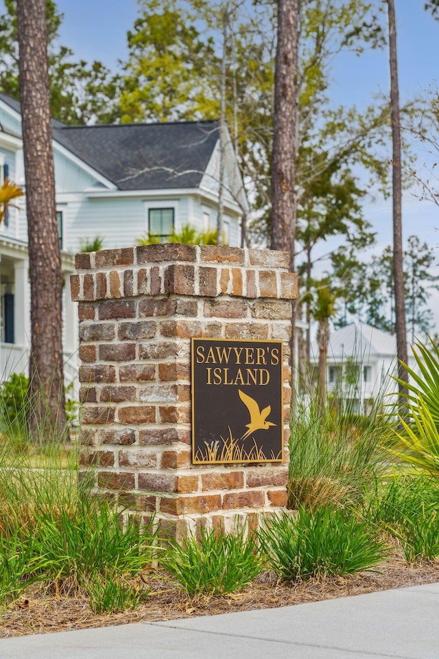 3894 Sawyers Island Dr, Mount Pleasant, SC 29466 - view of community / neighborhood sign