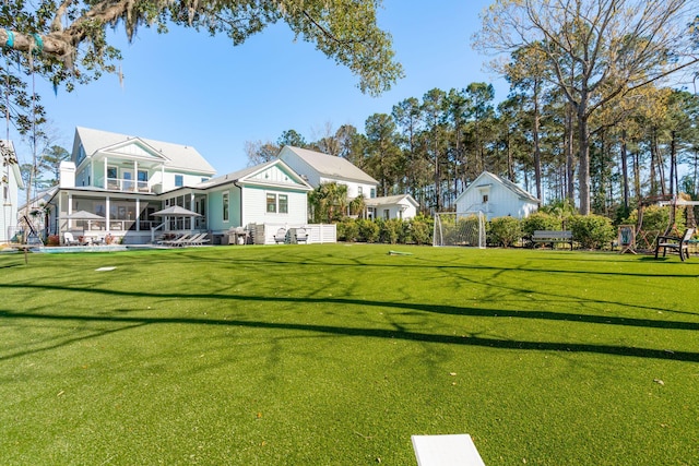3894 Sawyers Island Dr, Mount Pleasant, SC 29466 - view of yard with a sunroom