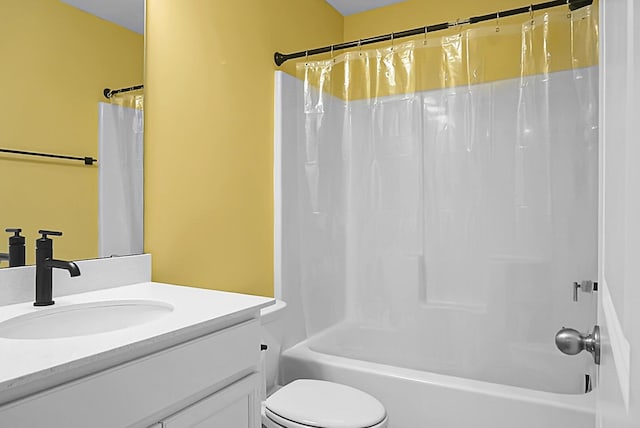 661 Black Pine Rd, Moncks Corner, SC 29461 - bathroom with vanity, shower / bath combo, and toilet