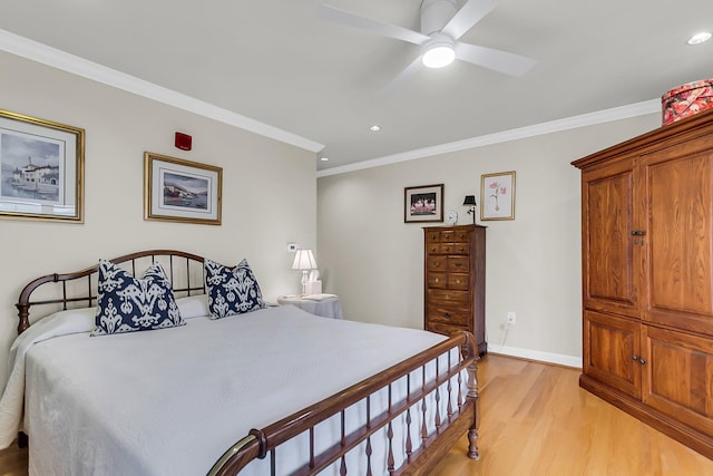 225 Seven Farms Dr Unit 307, Daniel Island, SC 29492 - bedroom with light wood-style floors, ornamental molding, recessed lighting, and ceiling fan