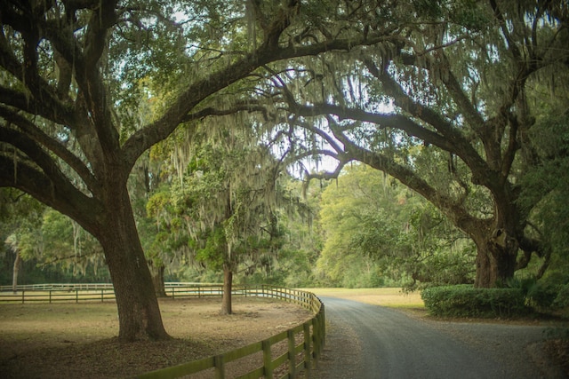 Listing photo 2 for 19 Middleton Oaks Rd, Charleston SC 29414