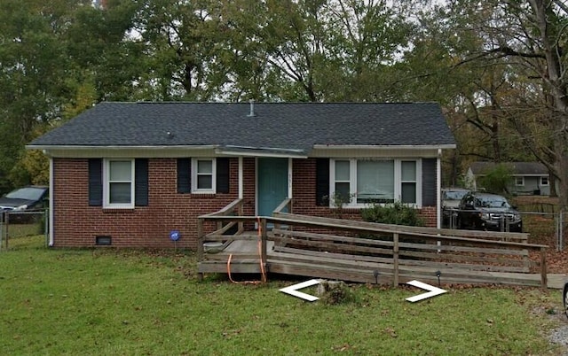 view of front of property with a front yard