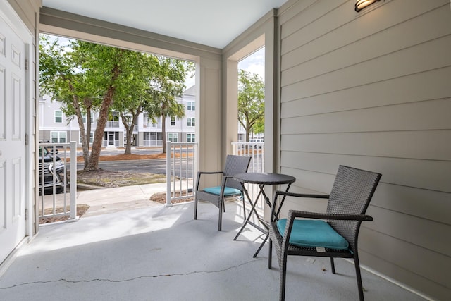 130 River Landing Dr Unit 9104, Charleston, SC 29492 - view of porch
