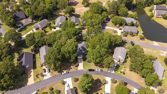 256 Ridge Lake Dr, Manning, SC 29102 - aerial overview of property's location featuring nearby suburban area and a large body of water