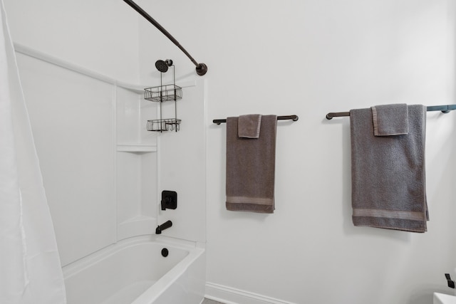 233 Camber Rd, Huger, SC 29450 - full bath with shower / tub combo and baseboards