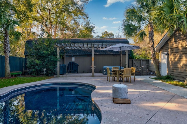 view of swimming pool with outdoor dining area, fence, a fenced in pool, a pergola, and a patio area