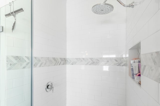 1722 Trewin Ct, Charleston, SC 29492 - bathroom with tiled shower