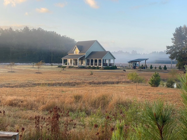 exterior space featuring a rural view