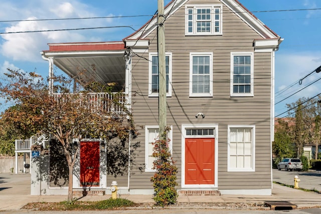 view of front of home