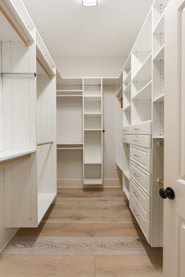3508 Henrietta Hartford Rd, Mount Pleasant, SC 29466 - walk in closet featuring light wood finished floors