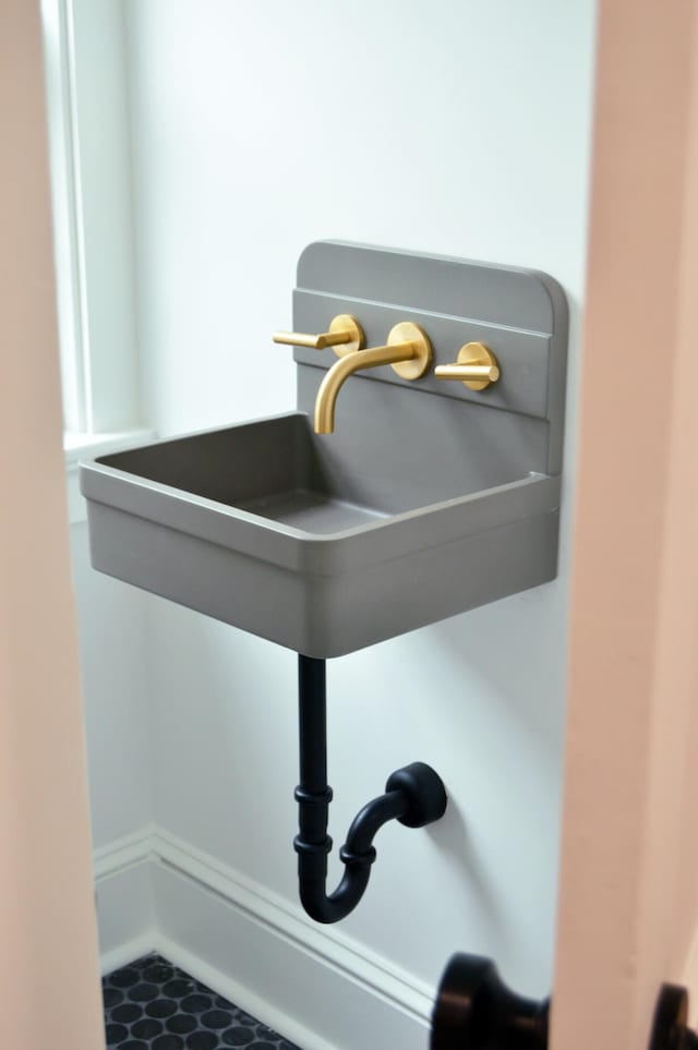 room details with a sink