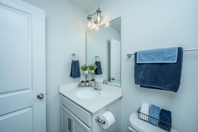 618 Ravensridge Ln, Moncks Corner, SC 29461 - bathroom with vanity and toilet