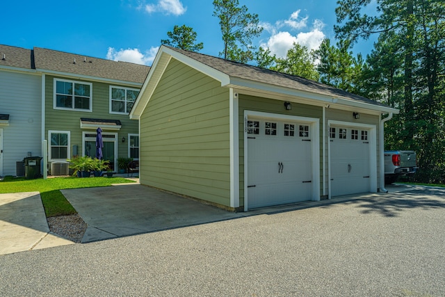 618 Ravensridge Ln, Moncks Corner, SC 29461 - view of garage