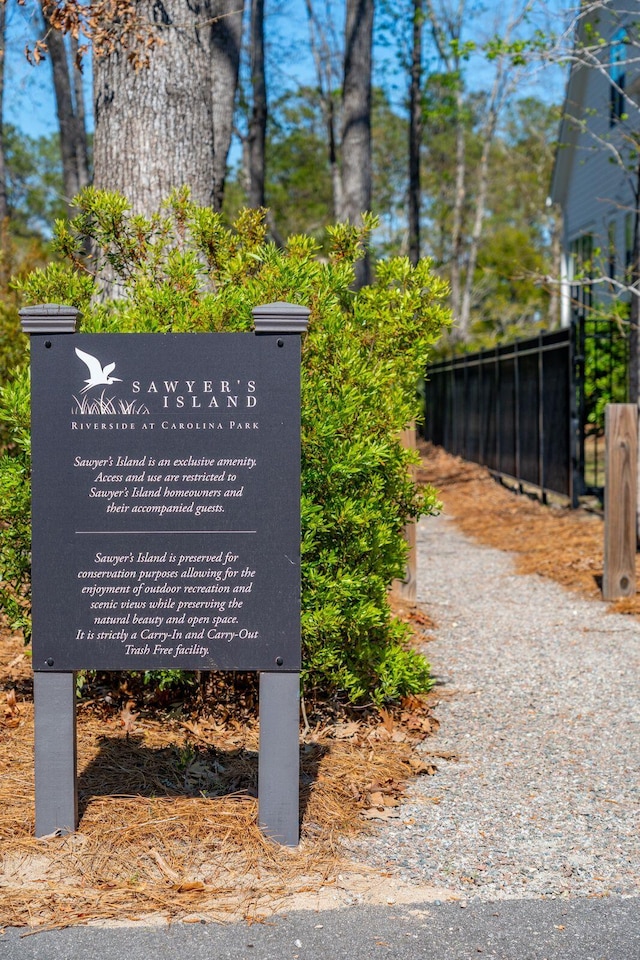 3858 Sawyers Island Dr, Mount Pleasant, SC 29466 - view of exterior details