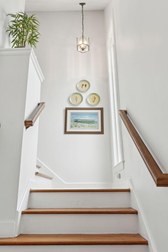 505 E Arctic Ave, Folly Beach, SC 29439 - view of staircase