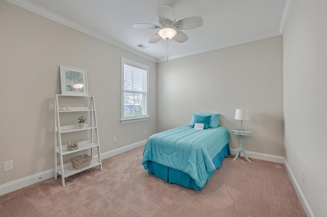 bedroom with ornamental molding, light carpet, and ceiling fan