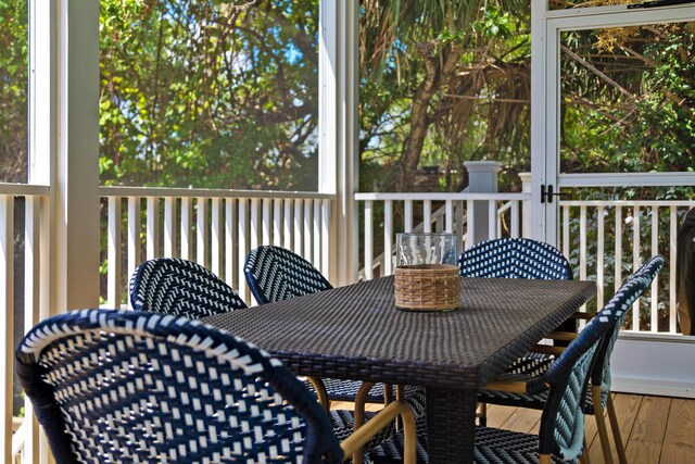 view of sunroom / solarium