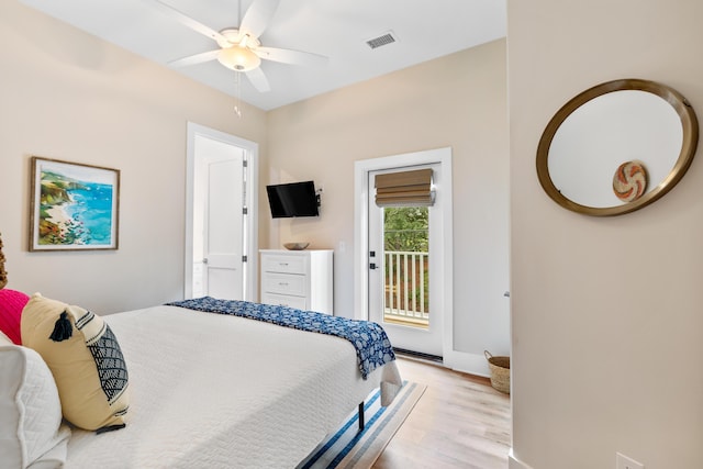 bedroom with light wood-type flooring, visible vents, a ceiling fan, access to outside, and baseboards