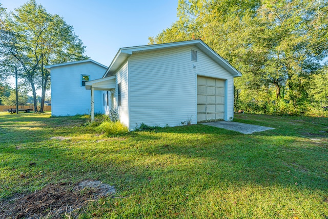 exterior space with a lawn