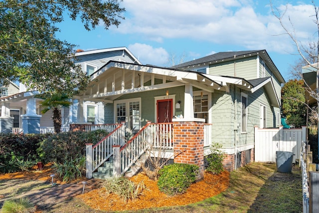 view of front of house with covered porch