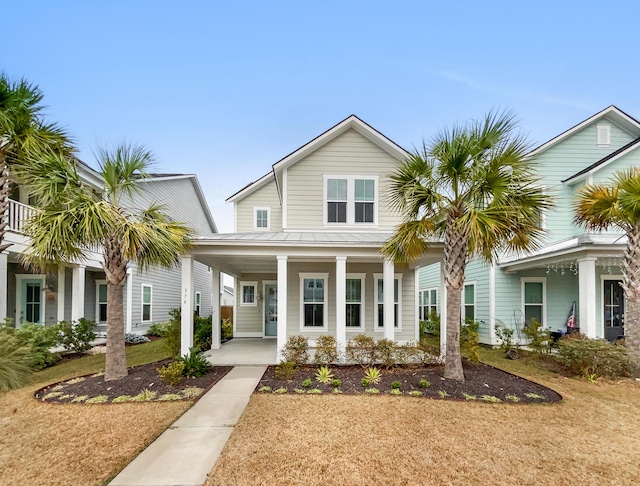 view of front of property featuring a front yard