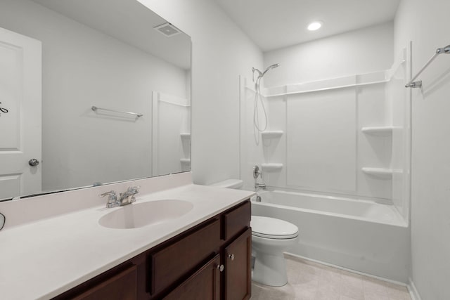 full bathroom with vanity, toilet, and washtub / shower combination