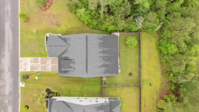 aerial view of property and surrounding area