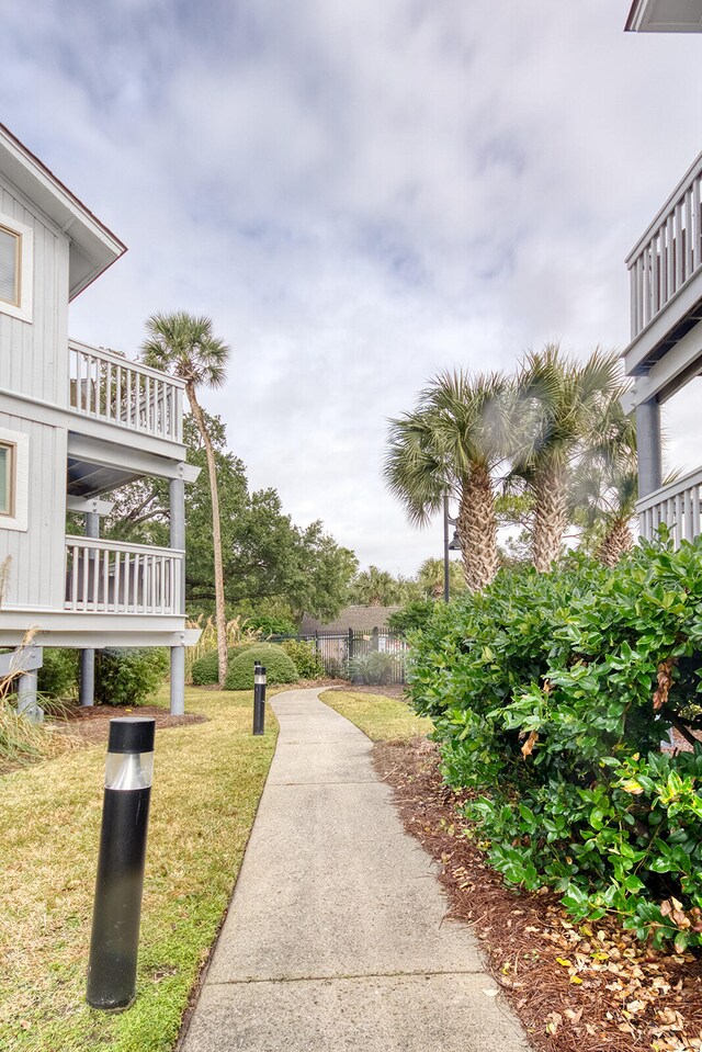 view of community featuring a lawn