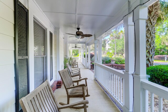 view of patio / terrace with covered porch and ceiling fan