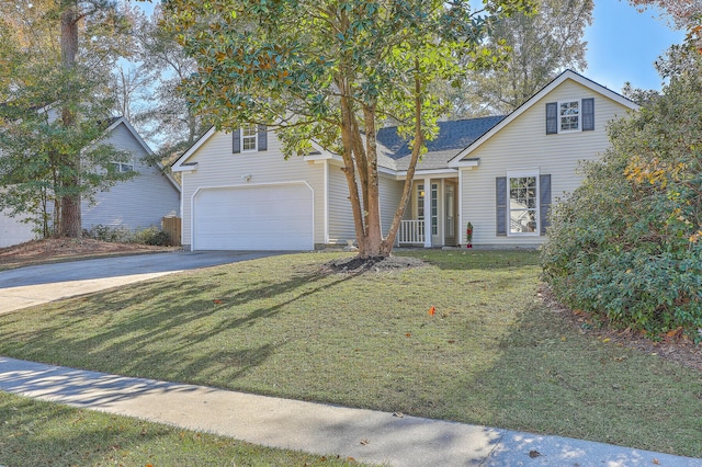 view of front of house featuring a front lawn and covered porch