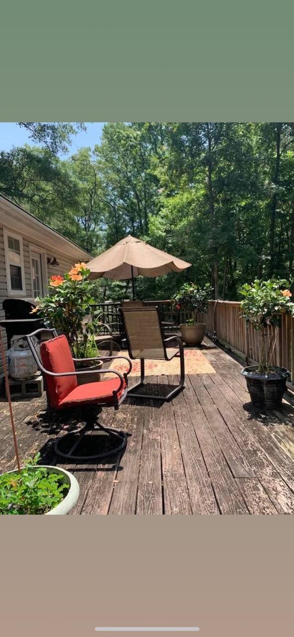5423 Buckeye Rd, Hollywood, SC 29449 - view of wooden deck