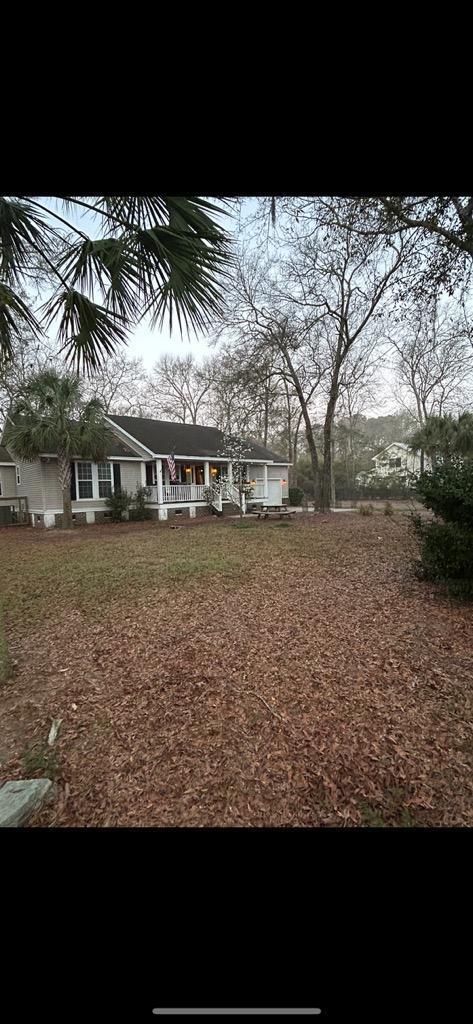 5423 Buckeye Rd, Hollywood, SC 29449 - view of yard with a porch