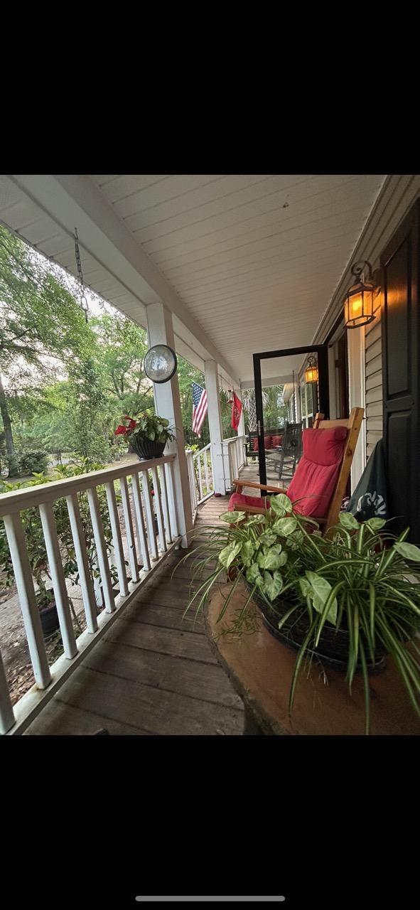 5423 Buckeye Rd, Hollywood, SC 29449 - view of porch