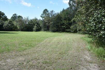 Listing photo 2 for LotB Bobbie Lane, Pineville SC 29468