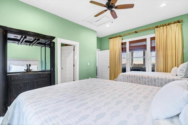 bedroom with ceiling fan