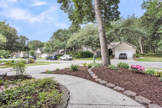 1311 Royal Links Dr, Mount Pleasant, SC 29466 - view of grassy yard featuring driveway