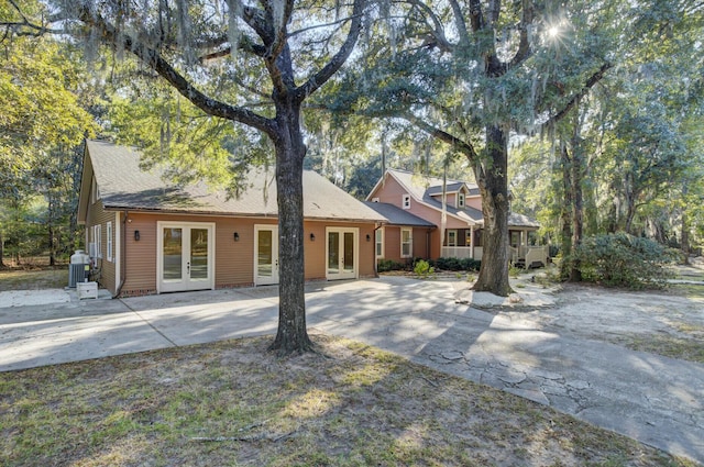 4429 Francis Younge Way, Hollywood, SC 29449 - view of front of home featuring french doors and driveway