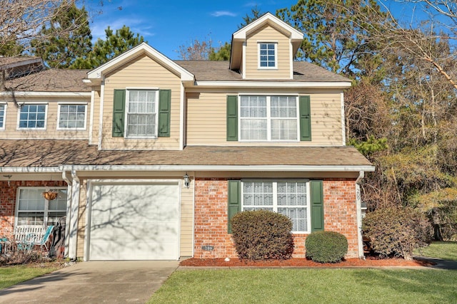 view of front facade featuring a garage