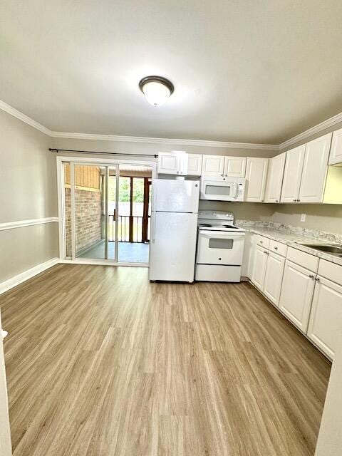 1820 Mepkin Rd Unit 1019, Charleston, SC 29407 - kitchen with white appliances, light wood-style floors, white cabinetry, and ornamental molding