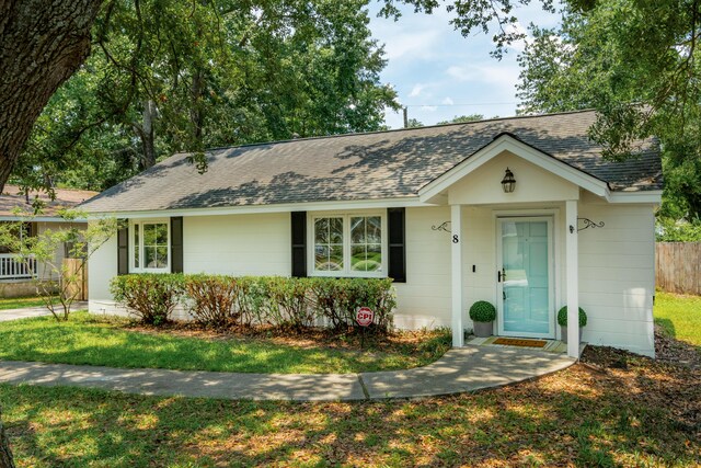 8 Tovey Rd, Charleston, SC 29407 - ranch-style home featuring a shingled roof