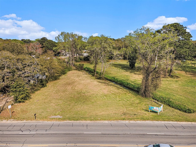 Listing photo 3 for 1444 Folly Rd, James Island SC 29412