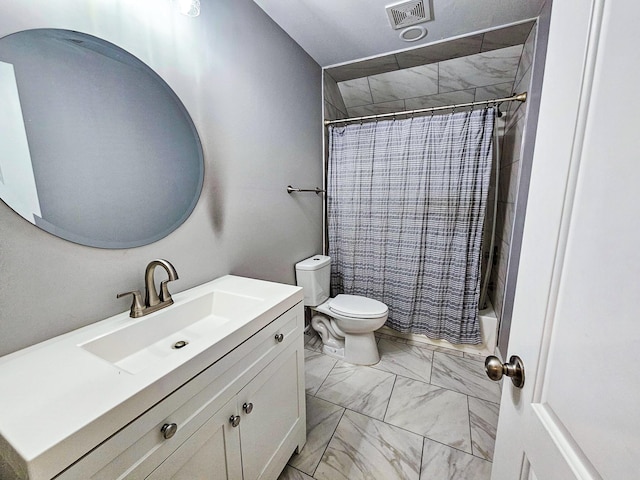 full bathroom featuring toilet, vanity, and shower / bath combo