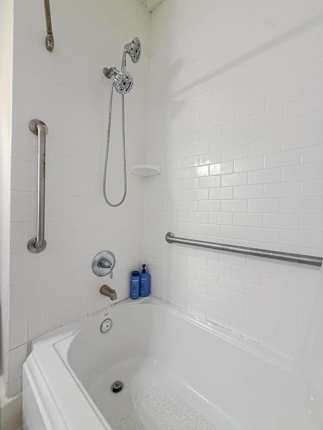 4 Beaufain St Unit 207, Charleston, SC 29401 - bathroom with washtub / shower combination