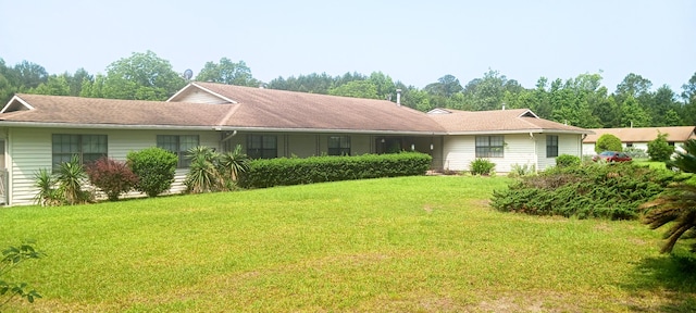 775 Steep Bottom Rd, Estill, SC 29918 - ranch-style home with a front lawn