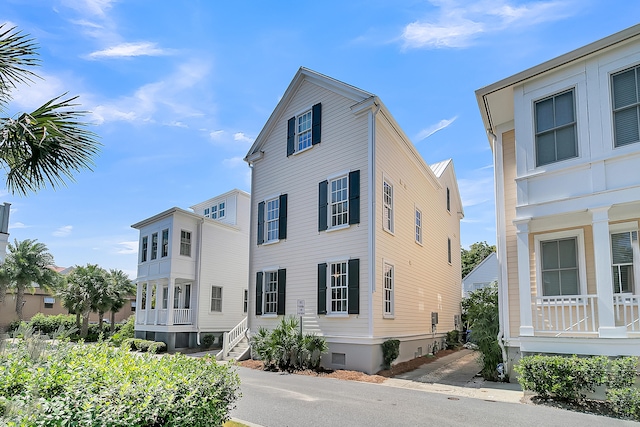 view of front of house