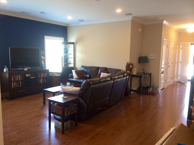1720 Restoration Ct, Charleston, SC 29414 - living area with wood finished floors, recessed lighting, and crown molding