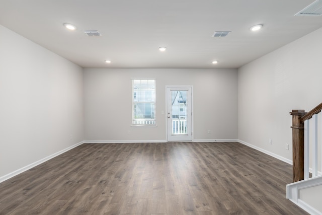 304 Pathfinder Way, Charleston, SC 29492 - spare room featuring dark wood-style flooring, baseboards, and recessed lighting