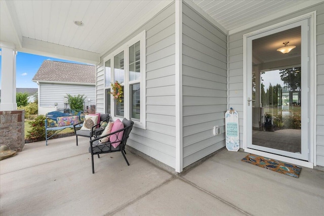 view of patio / terrace with covered porch