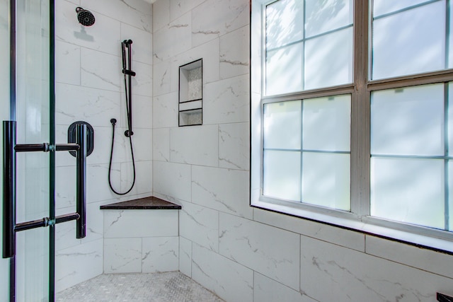 486 Maple Oak Ln, Charleston, SC 29414 - bathroom with a shower stall